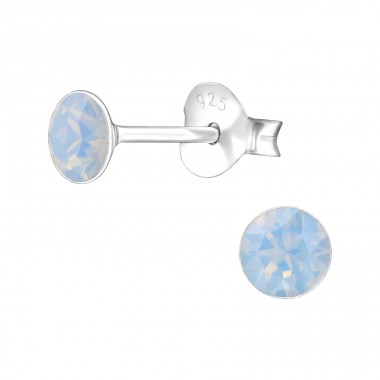 Round - 925 Sterling Silver LaCrystale Silver Ear Studs A4S24387