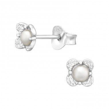 Flower with a Pearl - 925 Sterling Silver Ear Studs With Pearls A4S47028