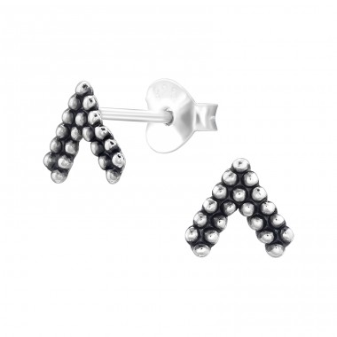 Chevron - 925 Sterling Silver Plain Ear Studs A4S48363